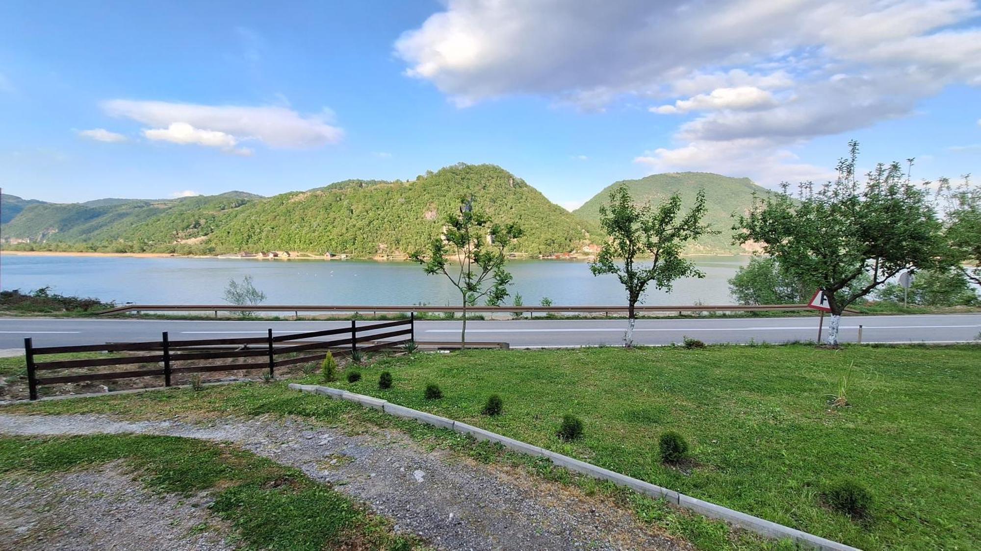 Dijanin Konak Zvornik Exterior photo