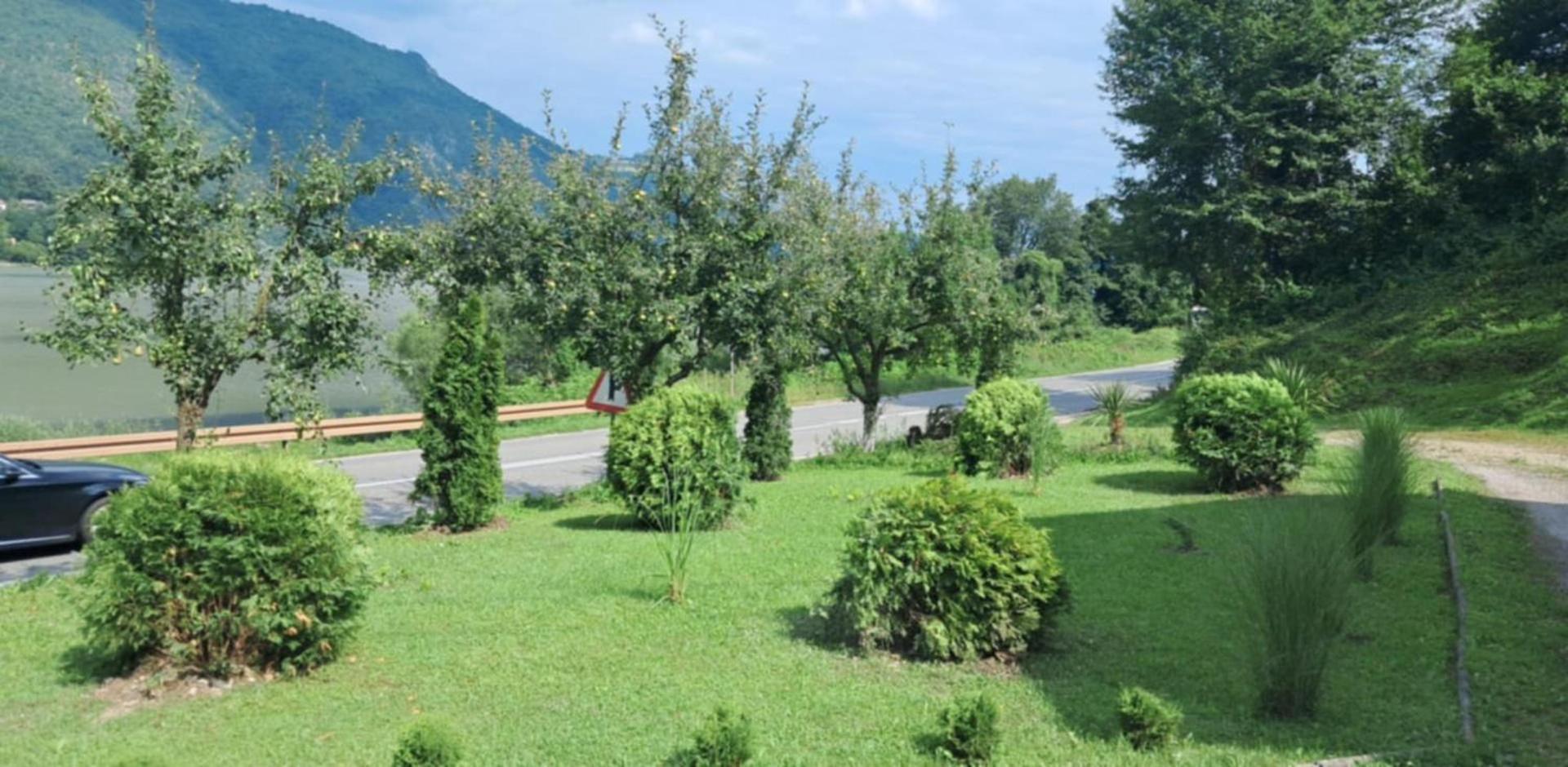 Dijanin Konak Zvornik Exterior photo